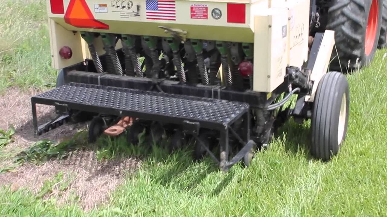 Read more about the article Suitable seed drill for grass seeding?